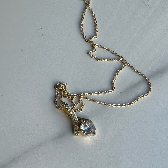 Gold diamond pendant necklace, adjustable, stainless steel, CZ stone - Picture 3 of 3